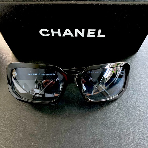 Chanel 5063-B Sunglasses - Picture 2 of 10